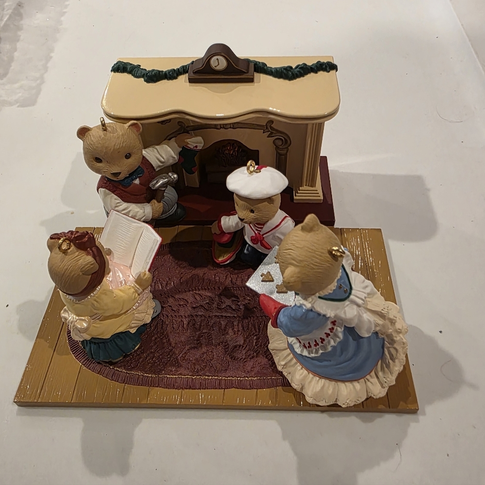 MEET THE BEARINGERS!  Set of 4 Adorable Bears enjoying a flickering Fireplace